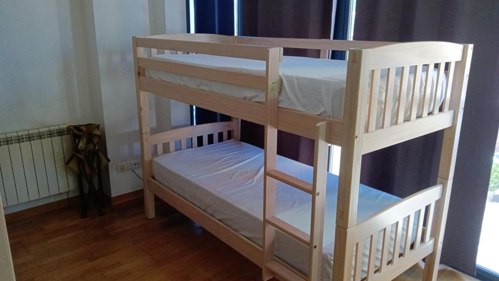 Albergue -Wifi- O Apartamento -No Wifi- Camino Santiago Porrino - En Pleno Centro - City Centre Ngoại thất bức ảnh