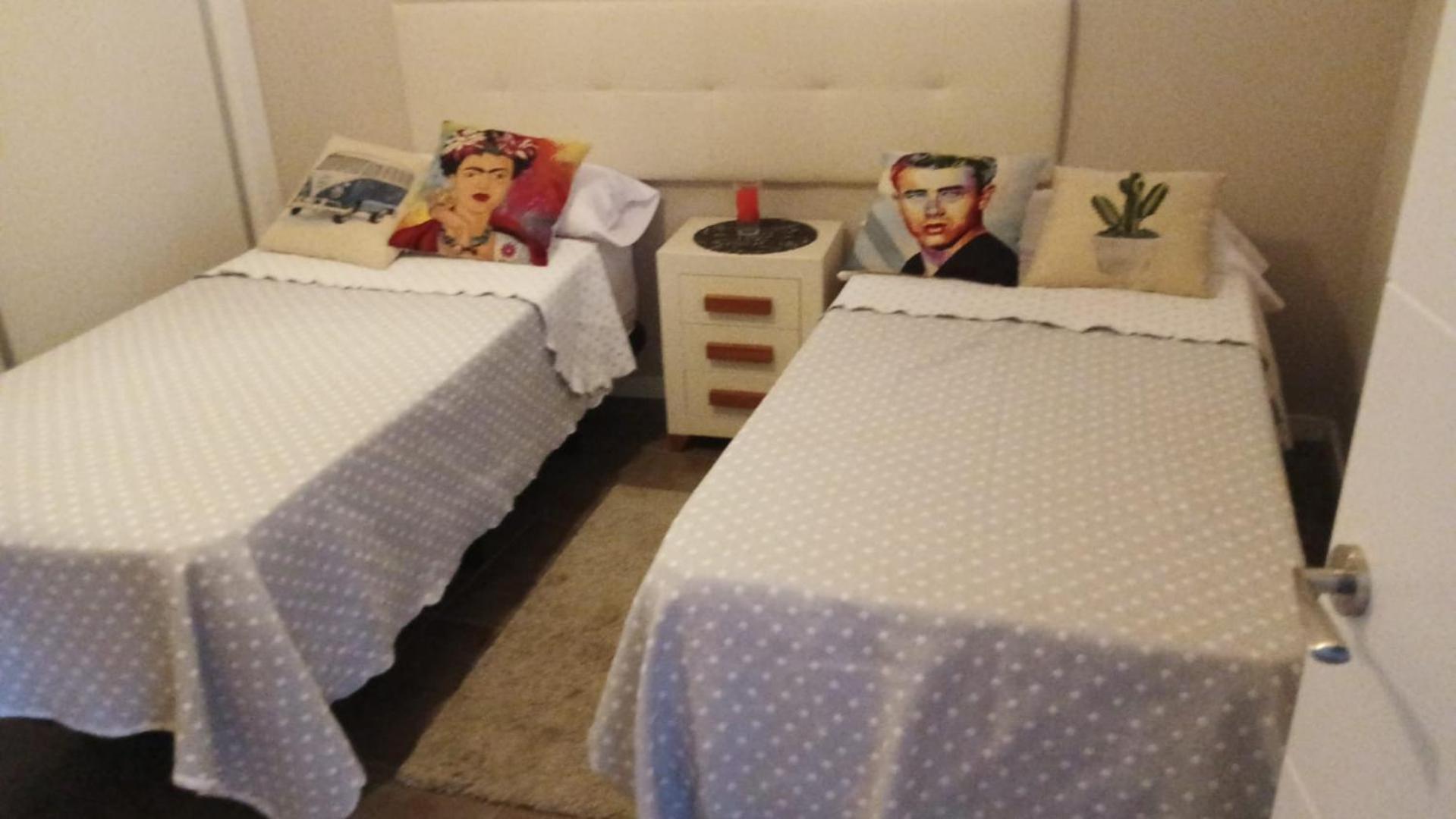 Albergue -Wifi- O Apartamento -No Wifi- Camino Santiago Porrino - En Pleno Centro - City Centre Ngoại thất bức ảnh